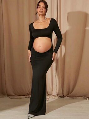 Maternity Cutout Long Sleeve Black Maxi Dress
